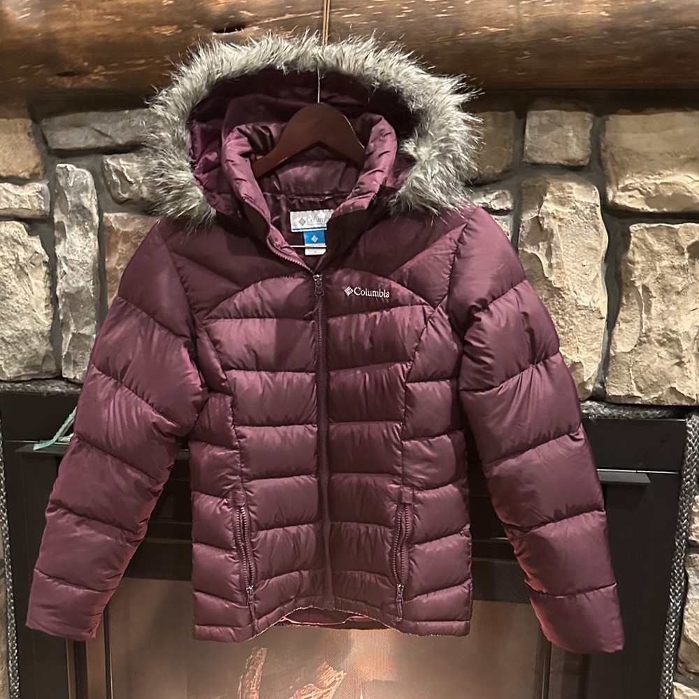 Columbia Women’s Wine Real Duck Down Insulated Puffer Jacket with Faux Fur Trim